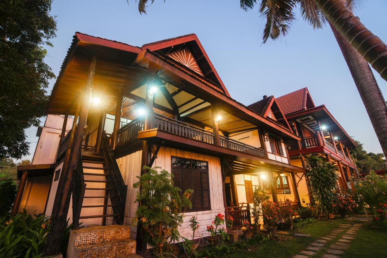 Hotel Kongmany Colonial House à Muang Không Extérieur photo