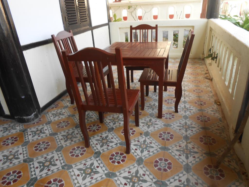 Hotel Kongmany Colonial House à Muang Không Extérieur photo