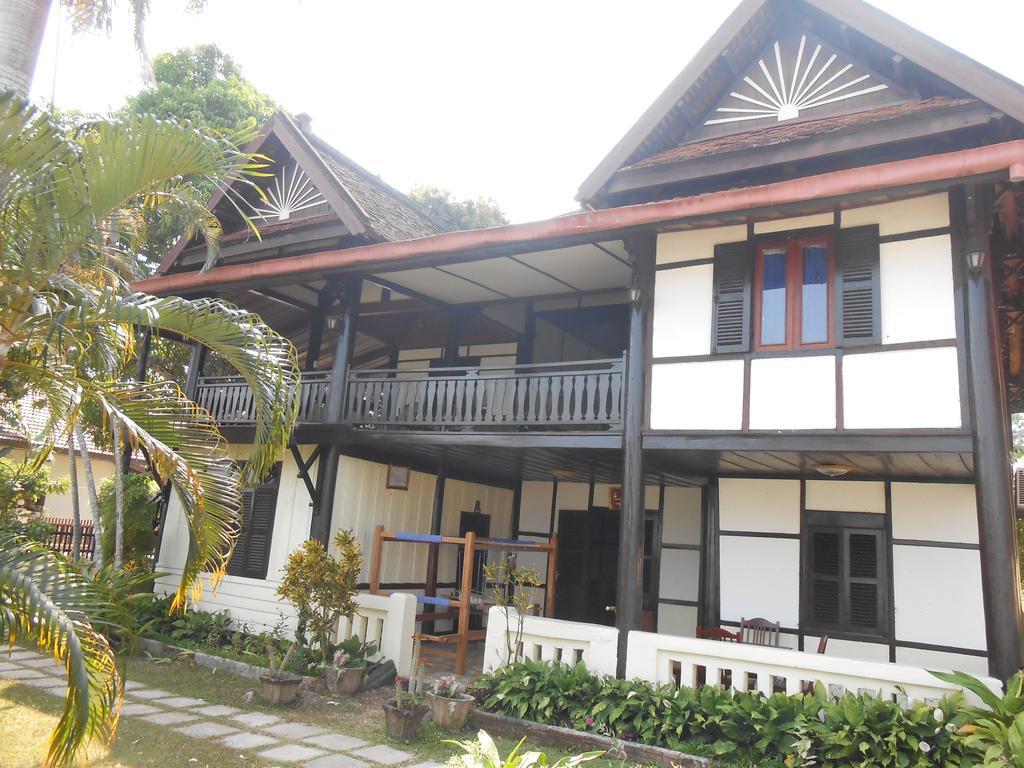 Hotel Kongmany Colonial House à Muang Không Extérieur photo